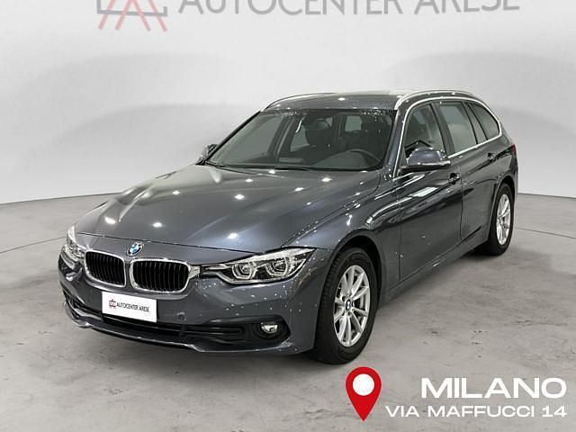 Grgio titanio Usata 2018 BMW 320 Advantage Station wagon | 17.900 € (Super prezzo) - Immagine 1/4