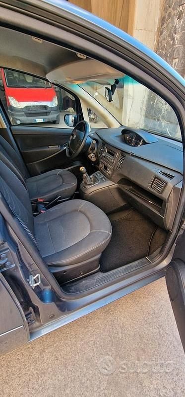 Usata Lancia Musa 95 CV (69 kW) 2025 Grigio Monovolume