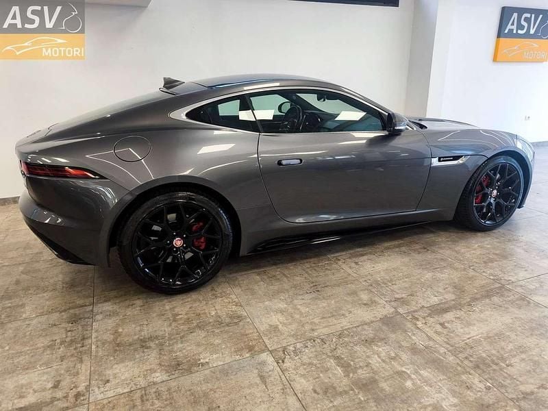 Usata Jaguar F-Type R-Dynamic 300 CV (220 kW) 2018 Grigio Coupé