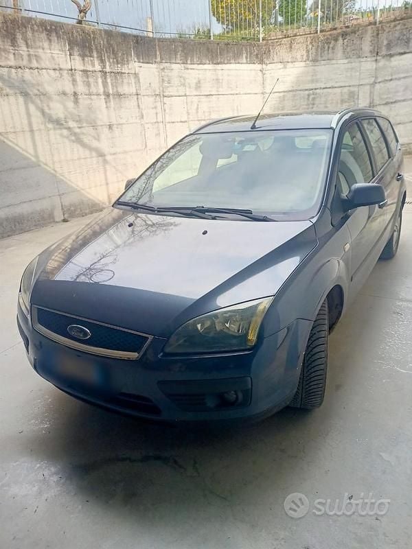 Usata Ford Focus 2007 Grigio Station wagon