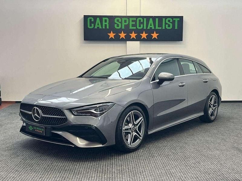 Grigio Usata 2025 Mercedes CLA180 Shooting Brake AMG Line Premium Station wagon | 33.850 € (Ottimo prezzo) - Immagine 1/4