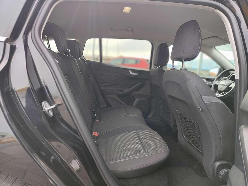 Usata Ford Focus 120 CV (88 kW) 2020 Nero Station wagon