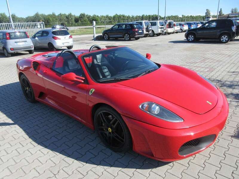 Rosso Usata 2005 Ferrari F430 Cabrio | 125.000 € (Buon prezzo) - Immagine 1/4