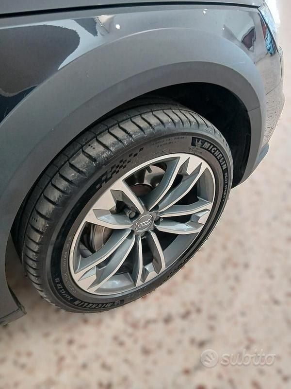 Usata Audi A4 Allroad Business 190 CV (139 kW) 2018 Grigio Station wagon