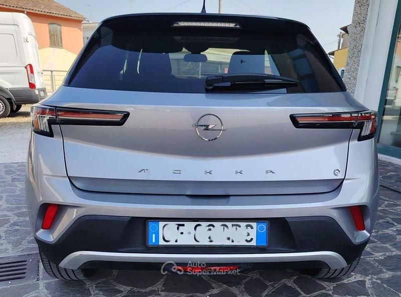 Begagnad Opel Mokka-e Ultimate 100 kW (136 HK) 2021 Röd SUV