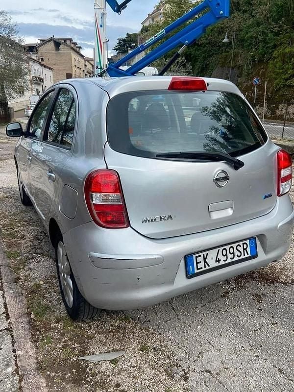 Usata Nissan Micra 80 CV (58 kW) 2012 Grigio Utilitaria