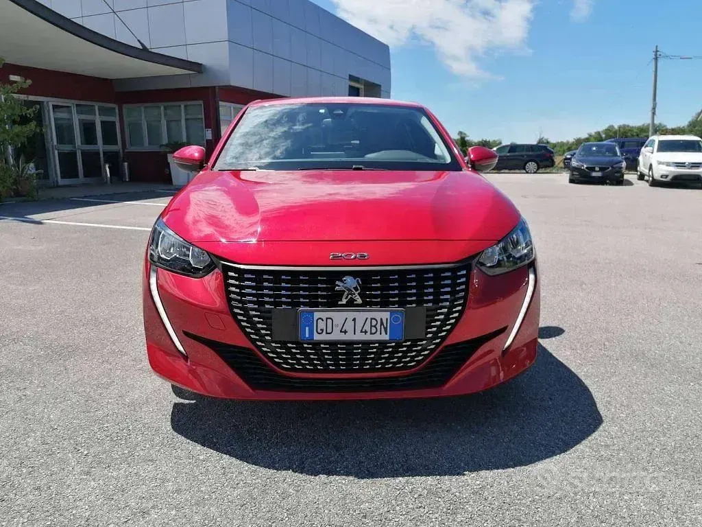 Usata Peugeot 208 GT 101 CV (74 kW) 2021 Rosso Utilitaria