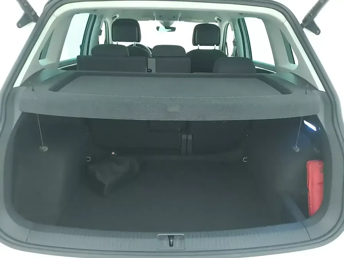 Usata VW Tiguan Elegance 150 CV (110 kW) 2022 Biancobianco SUV