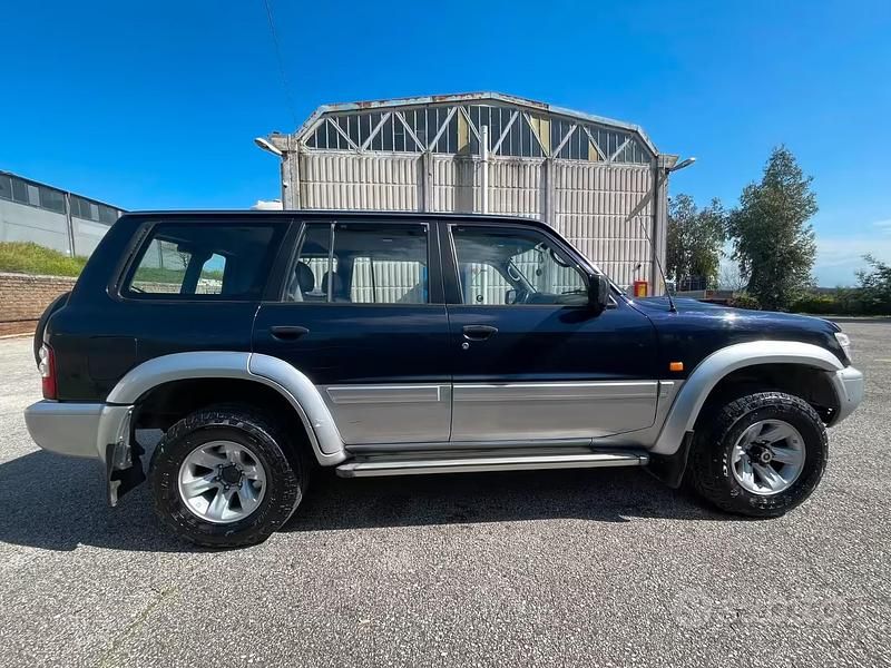 Usata Nissan Patrol 2002 Blu SUV