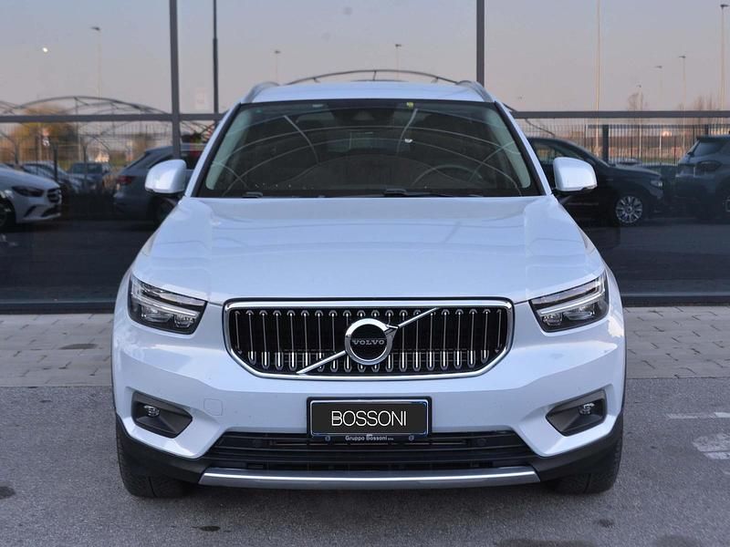 Usata Volvo XC40 Inscription 180 CV (132 kW) 2020 Grigio SUV