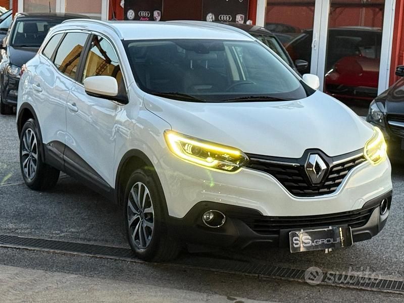 Bianco Usata 2018 Renault Kadjar Business SUV | 12.500 € (Buon prezzo) - Immagine 1/4