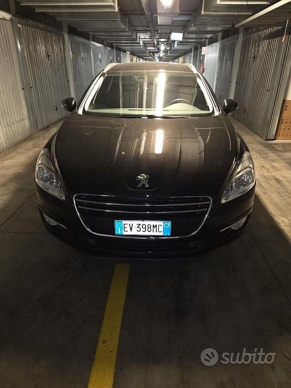 Usata Peugeot 508 SW 140 CV (102 kW) 2014 Nero Station wagon