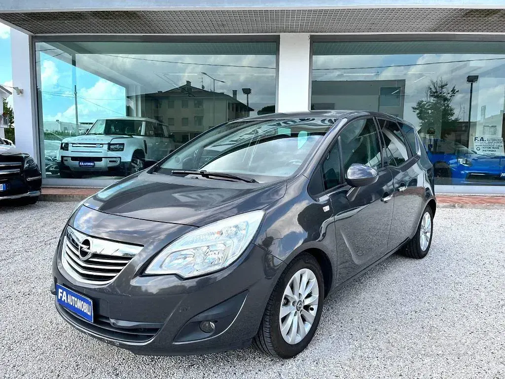 Usata Opel Meriva Cosmo 120 CV (88 kW) 2013 Grigio scuro Monovolume