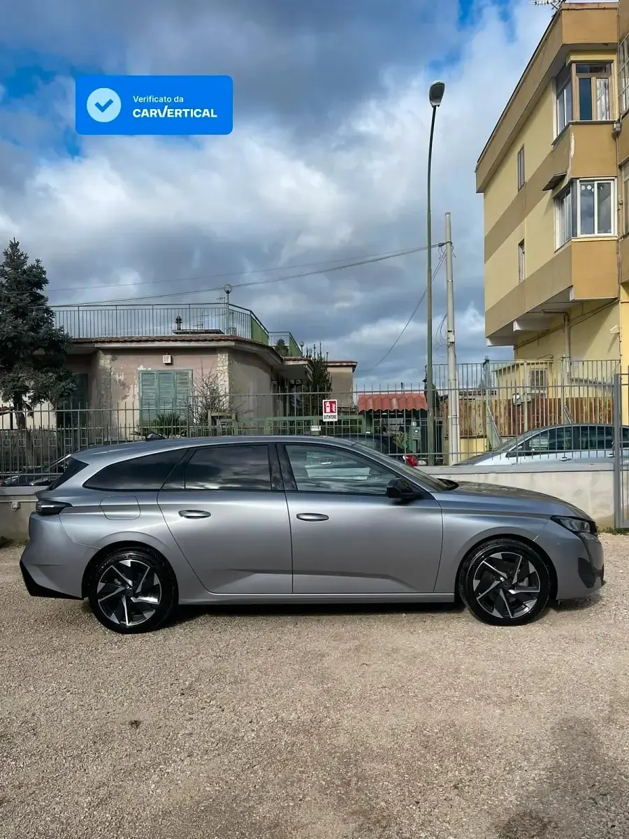 Gebraucht Peugeot 308 SW Allure 131 PS (96 kW) 2023 Silber Kombi
