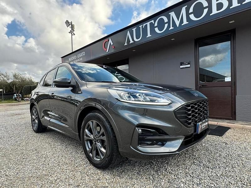 Usata Ford Kuga ST-Line X 120 CV (88 kW) 2021 Grigio SUV