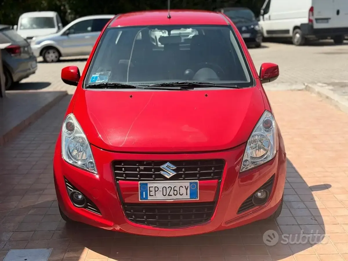 Usata Suzuki Splash GL 68 CV (50 kW) 2013 Rosso Utilitaria