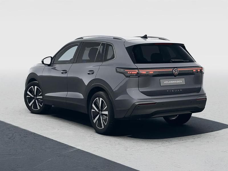 Usata VW Tiguan Edition 149 CV (109 kW) 2025 Grigio SUV