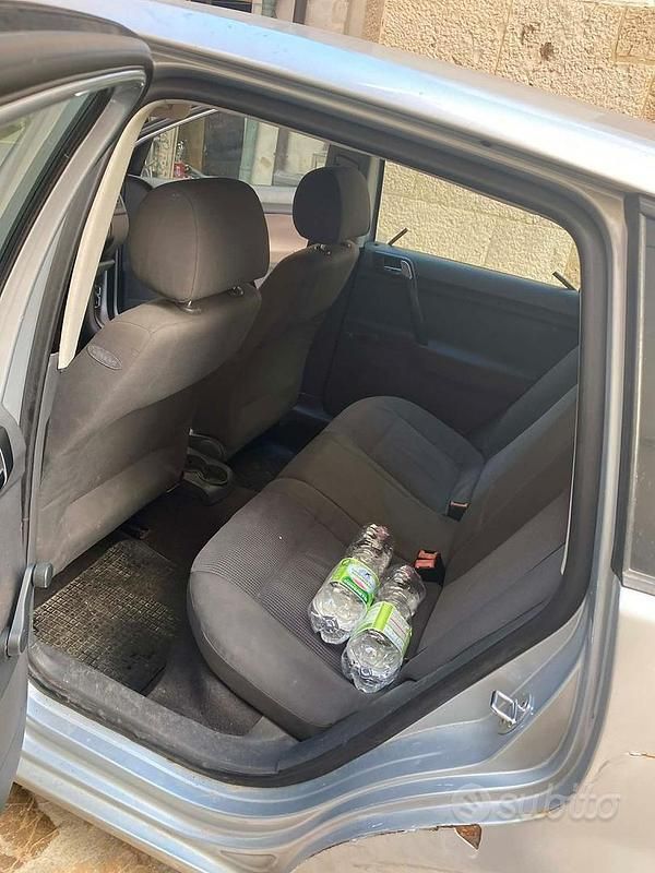 Usata VW Polo 2002 Grigio Berlina