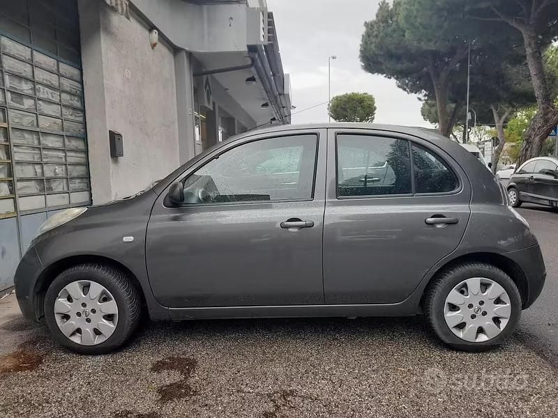 Usata Nissan Micra 80 CV (58 kW) 2007 Grigio Berlina