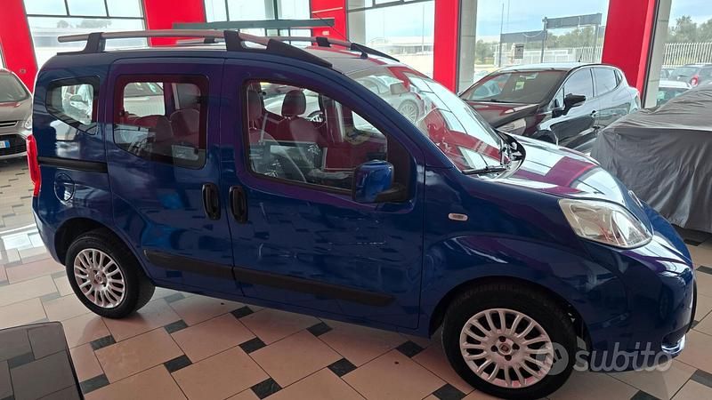 Usata Fiat Qubo Trekking 75 CV (55 kW) 2012 Blu Monovolume