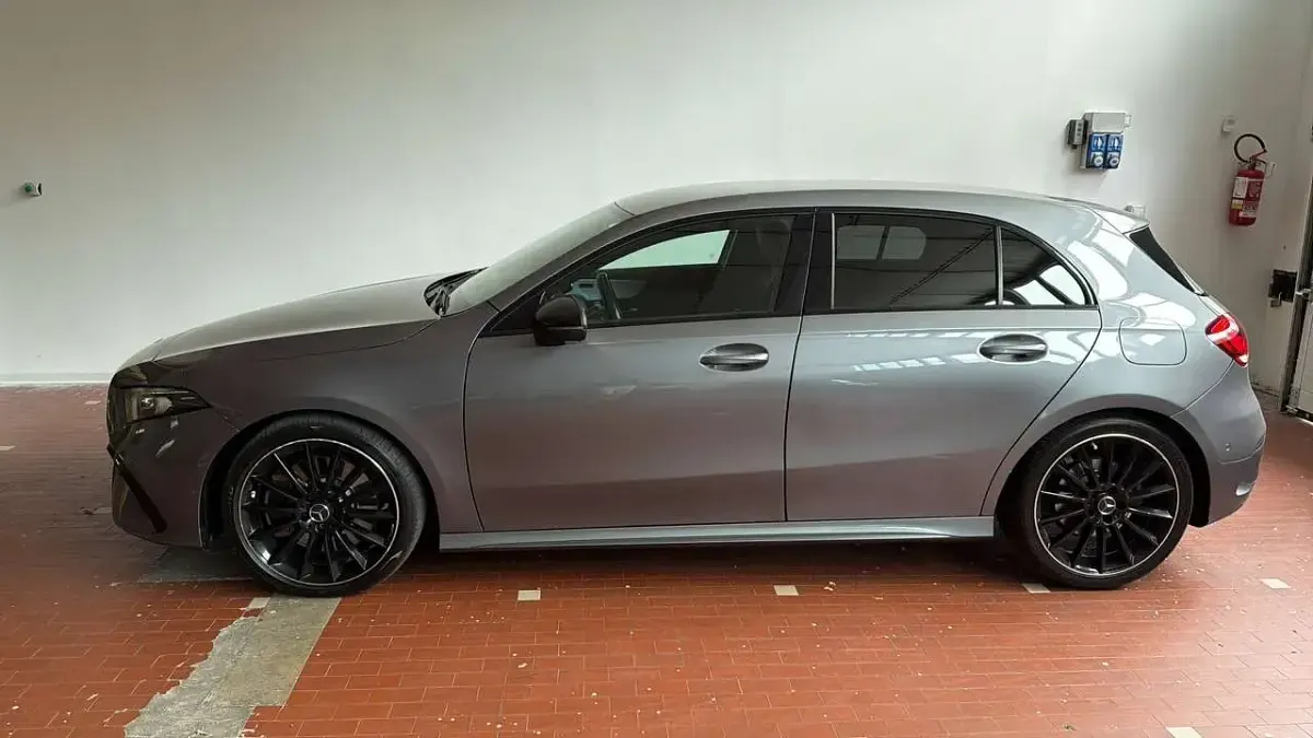 Usata Mercedes A250 224 CV (164 kW) 2018 Grigio Berlina