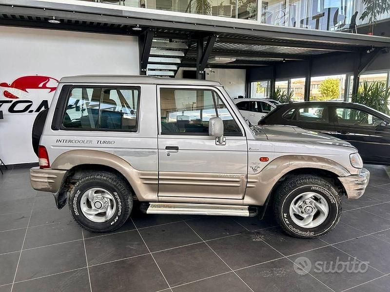 Usata Hyundai Galloper 101 CV (74 kW) 2000 Grigio(met.) SUV