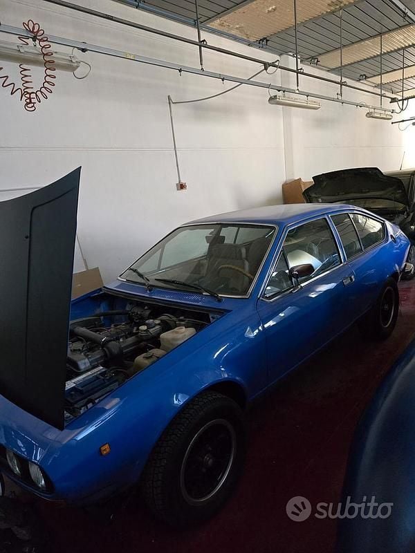 Blu Usata 1970 Alfa Romeo Alfetta Coupé | 7499 € - Immagine 1/4