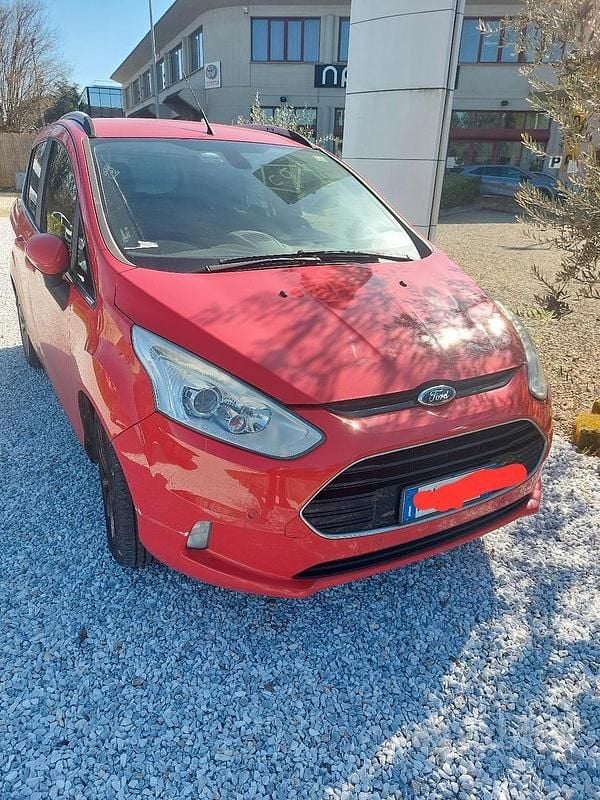 Usata Ford B-MAX 75 CV (55 kW) 2017 Rosso Monovolume