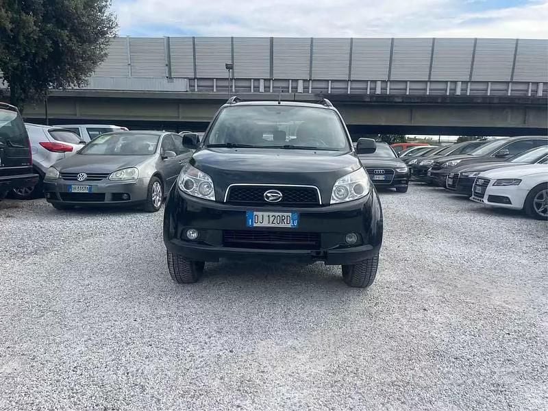 Usata Daihatsu Terios 105 CV (77 kW) 2007 Nero SUV
