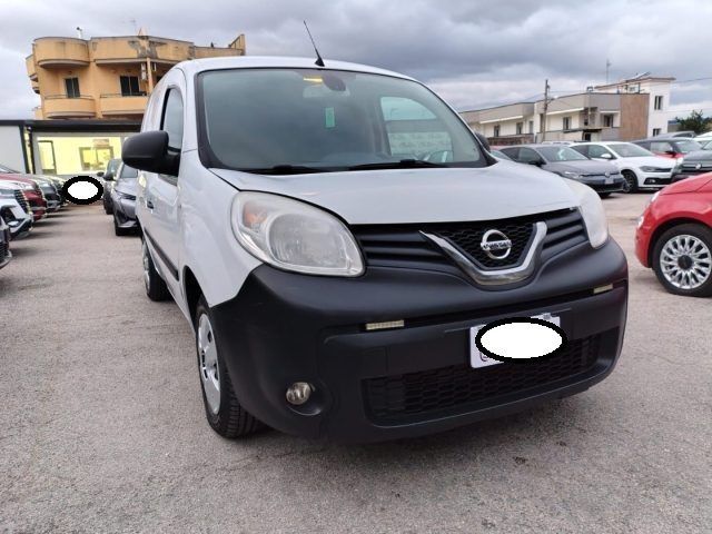 Bianco Usata 2021 Nissan NV250 Furgone | 11.950 € (Molto cara) - Immagine 1/4
