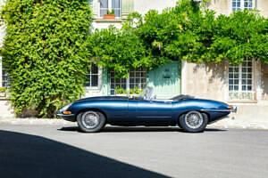 Usata Jaguar E-Type 269 CV (197 kW) 1962 Blu Cabrio