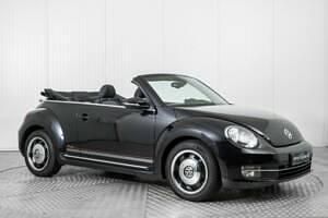 Usata VW Beetle 105 CV (77 kW) 2014 Nero Utilitaria
