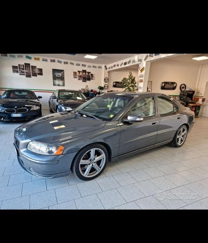 Usata 2007 Volvo S60 Momentum Tre volumi | 6200 € (Cara) - Immagine 1/4