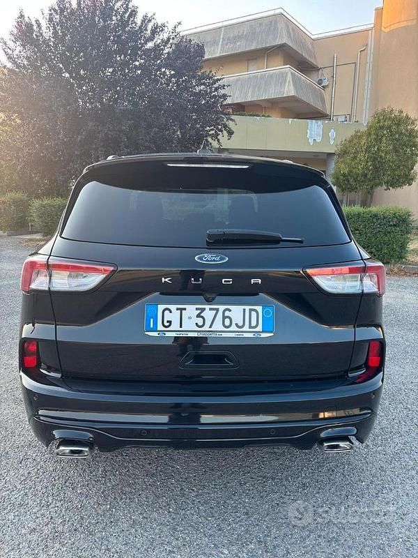 Usata Ford Kuga ST-Line 120 CV (88 kW) 2024 Nero SUV