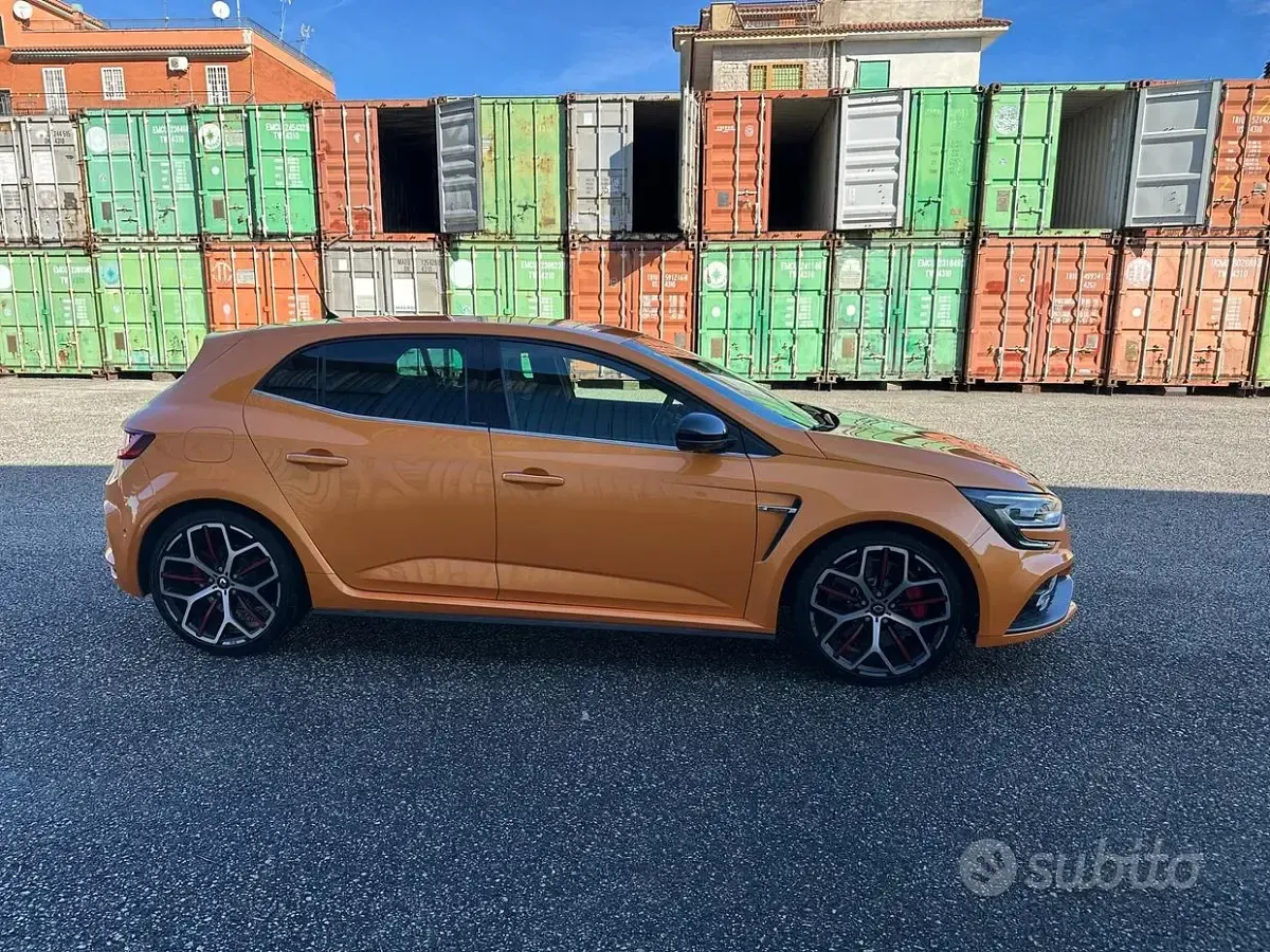 Usata Renault Mégane Trophy 300 CV (220 kW) 2020 Arancione Berlina