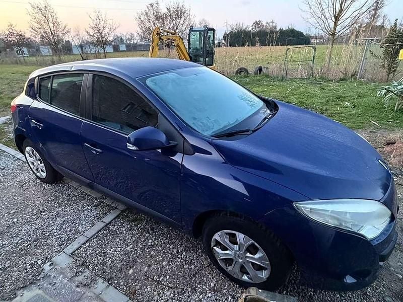 Usata Renault Mégane III 90 CV (66 kW) 2010 Berlina