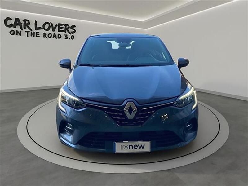 Käytetty Renault Clio V Intens 140 HP (102 kW) 2021 Harmaa Viistoperä