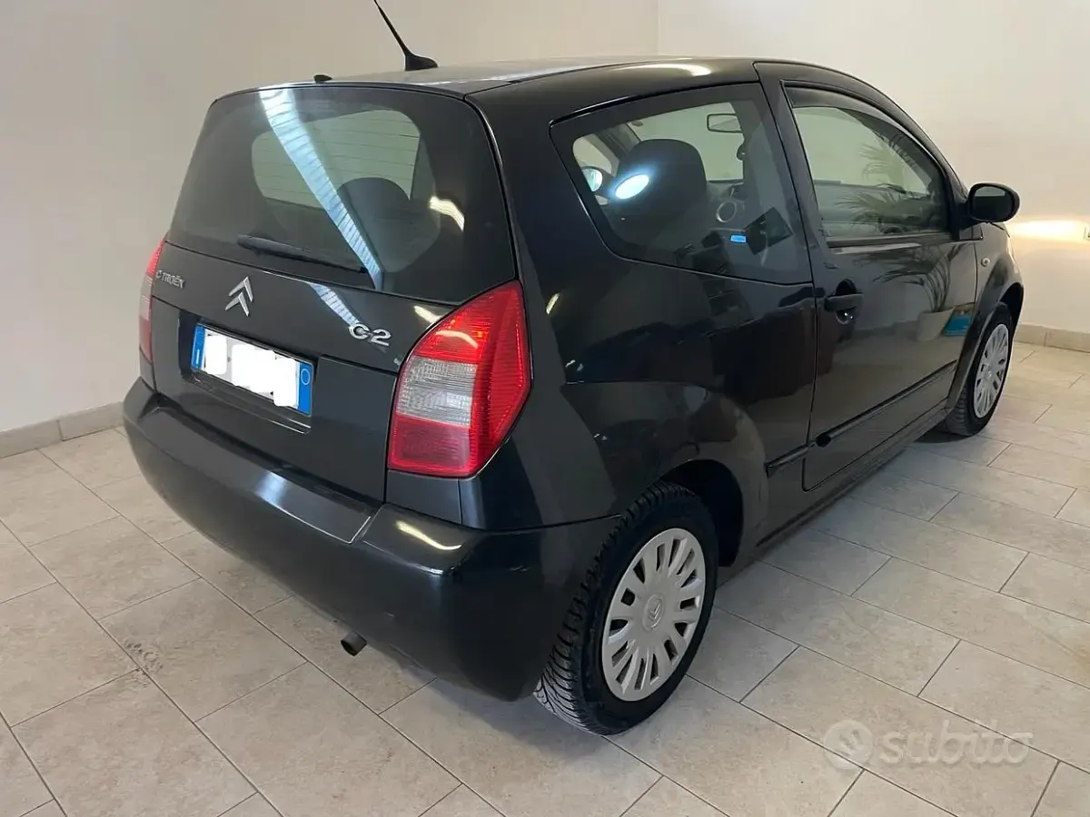 Usata Citroën C2 Elegance 60 CV (44 kW) 2009 Nero Utilitaria