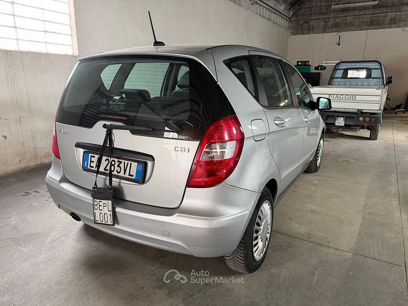 Usata Mercedes A180 109 CV (80 kW) 2011 Monovolume