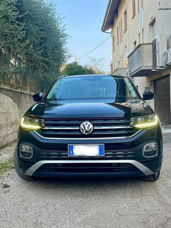 Usata VW T-Cross Advance 116 CV (85 kW) 2019 Nero SUV