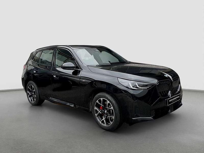 Usata BMW X3 M Sport 197 CV (144 kW) 2025 Black sapphire metallizzato SUV