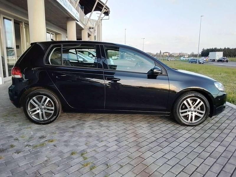 Usata VW Golf VI Comfortline 140 CV (102 kW) 2010 Nero Utilitaria