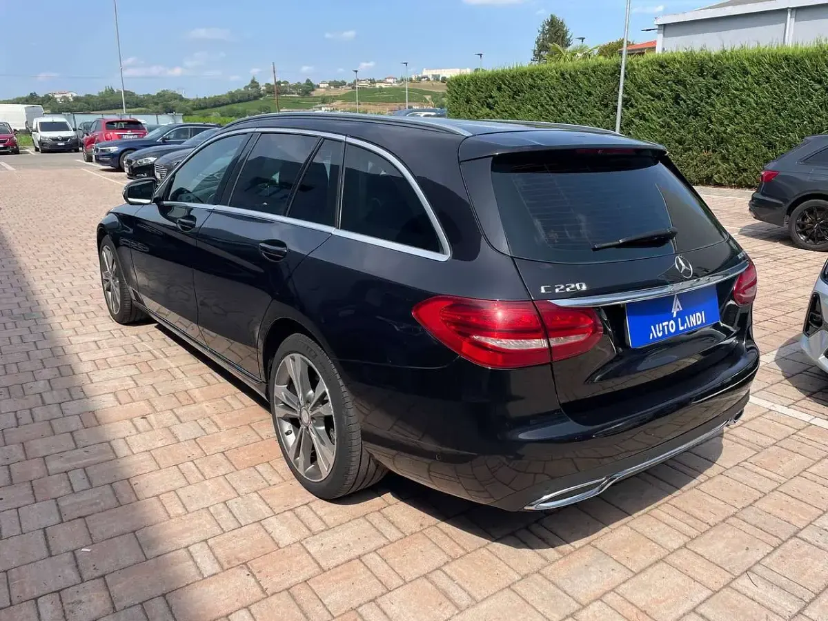 Usata Mercedes C220 Executive 170 CV (125 kW) 2015 Nero Station wagon