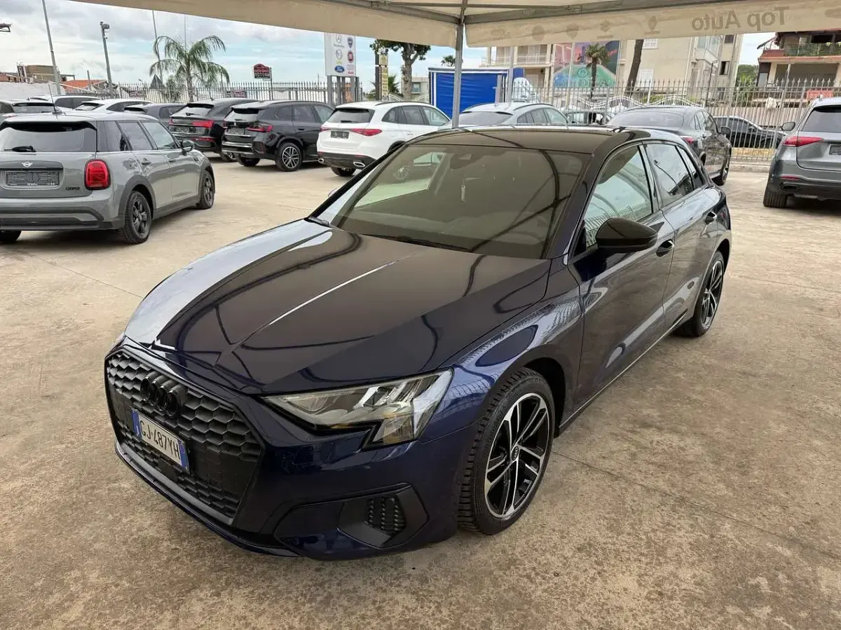 Usata Audi A3 Advanced Plus 150 CV (110 kW) 2022 Blu/azzurro Berlina
