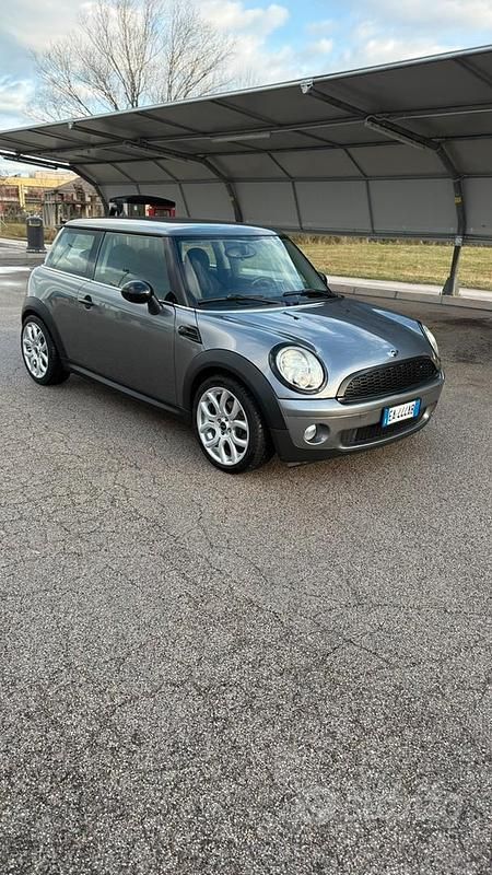 Usata Mini ONE 75 CV (55 kW) 2009 Grigio Utilitaria