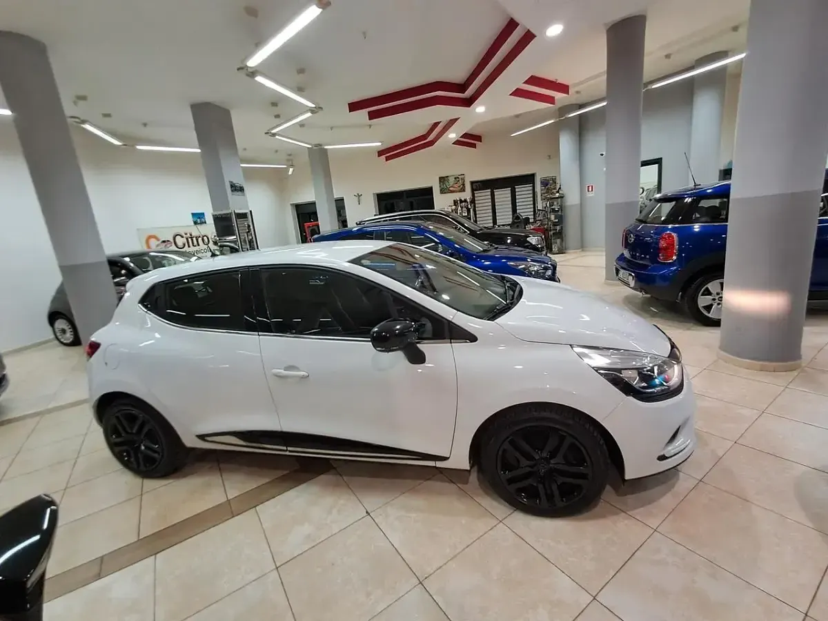 Usata Renault Clio IV 90 CV (66 kW) 2018 Bianco Berlina