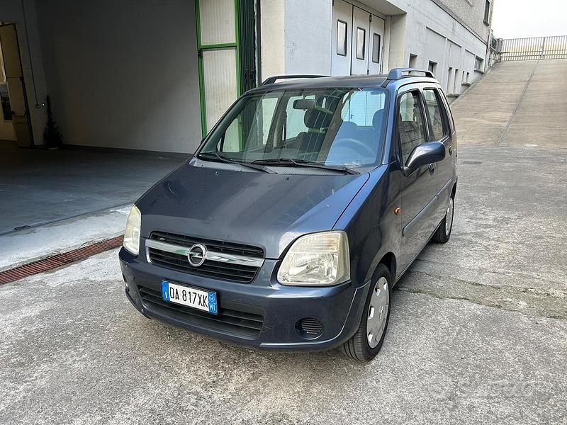 Usata Opel Agila Enjoy 80 CV (58 kW) 2006 Blu Monovolume