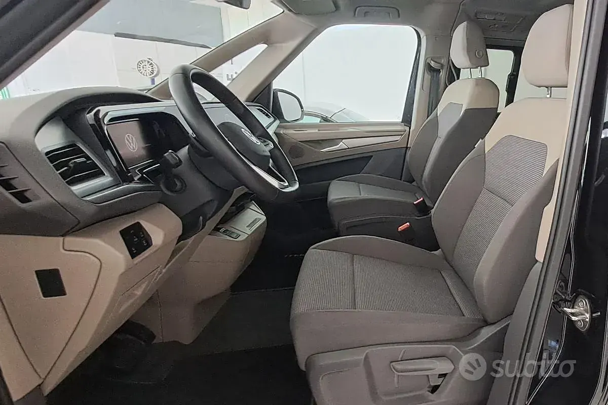 Usata VW Multivan 150 CV (110 kW) 2025 Nero Monovolume