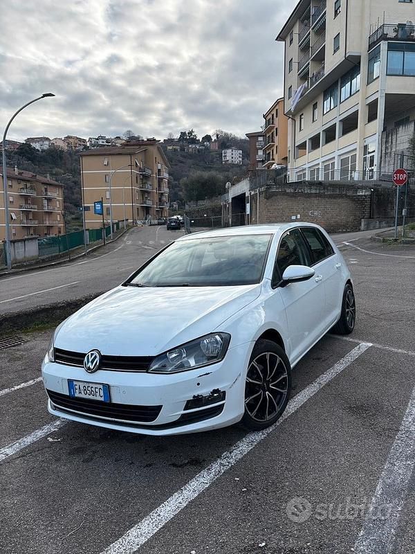 Usata VW Golf VII 90 CV (66 kW) 2014 Bianco Berlina