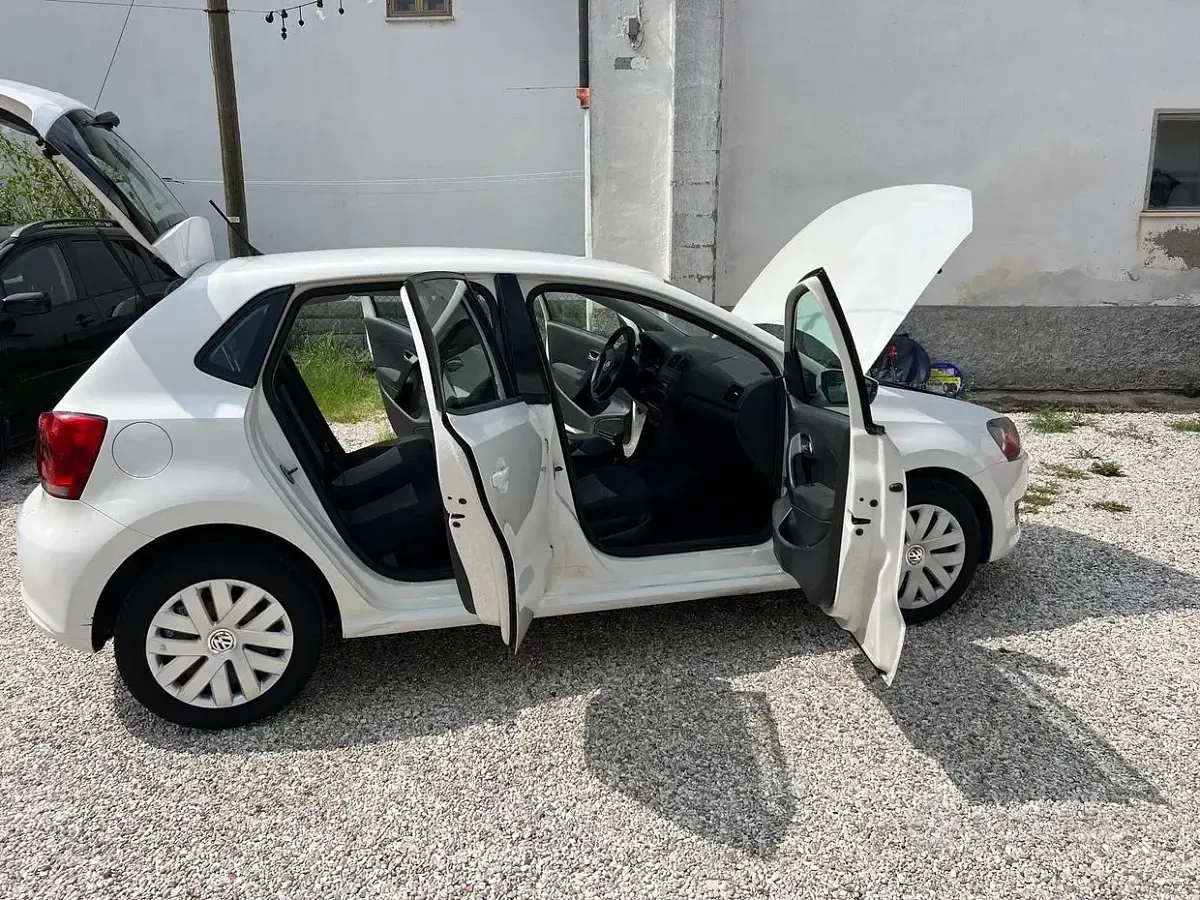 Usata VW Polo United 75 CV (55 kW) 2012 Bianco Utilitaria